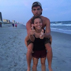 Meet your Posher, Kayla